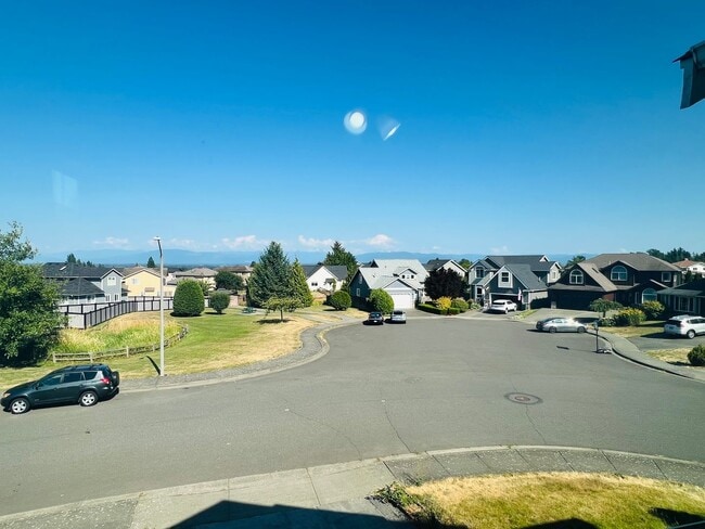 property at 2650 Glenmore St