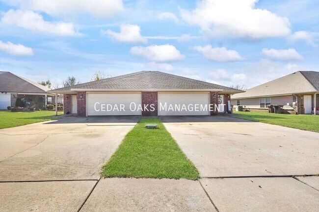 1290 Dove Loop in Springdale, AR - Building Photo - Building Photo