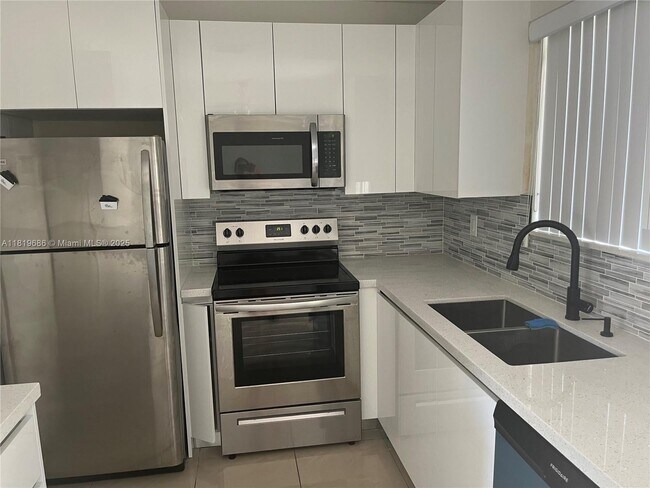 property at 2461 Polk St