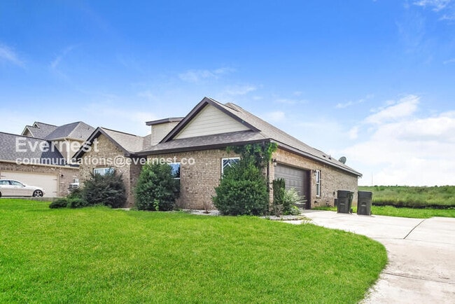 120 Grip Dr in Hazel Green, AL - Building Photo - Building Photo