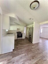 3319 Clydesdale Dr in Holiday, FL - Building Photo - Building Photo