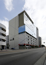 The Summit on Sixth in Los Angeles, CA - Building Photo - Building Photo