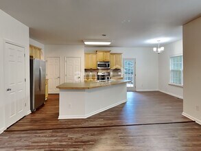 258 Harmony Lake Dr in Canton, GA - Building Photo - Building Photo