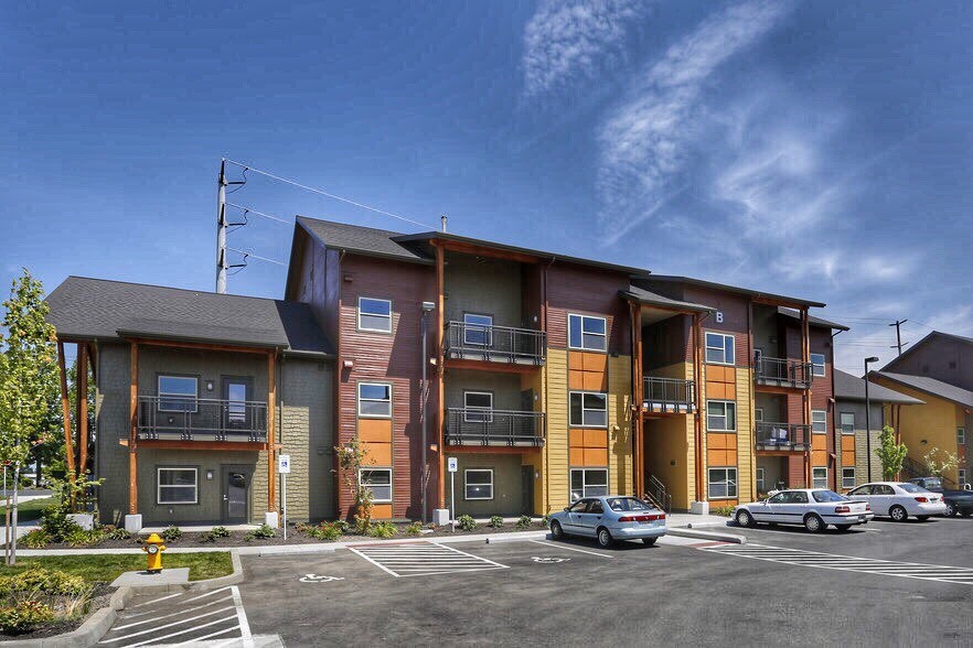 1st Street Apartments in Vancouver, WA - Building Photo