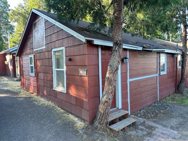 property at 741 1/2 2nd St