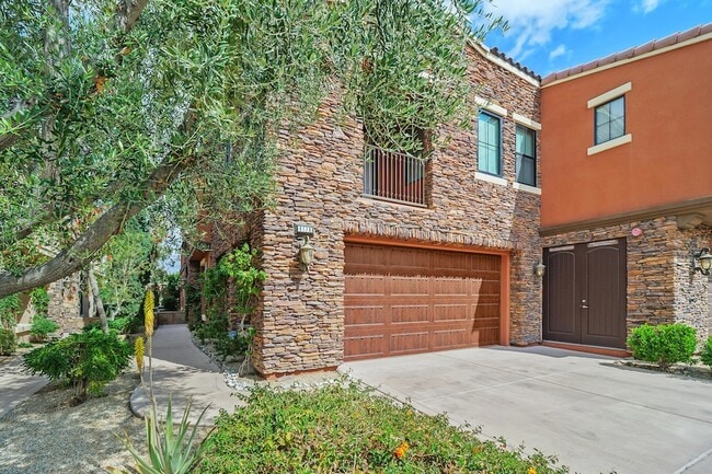 property at 4176 Via Mattina