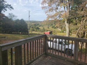 402 Grubb Rd in Boyers, PA - Building Photo - Building Photo