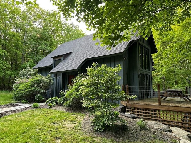 property at 41 Redmond Way