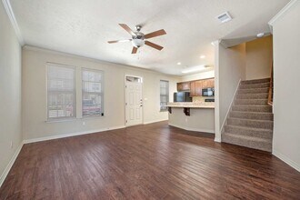 526 Forest Dr Loop in College Station, TX - Building Photo - Building Photo