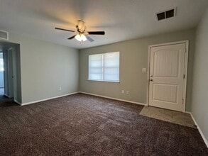 5341 NW Cherry Ave in Lawton, OK - Building Photo - Building Photo