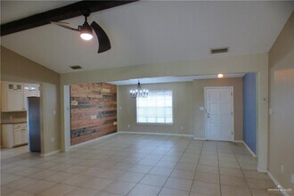 4012 Auburn Ave in McAllen, TX - Building Photo - Building Photo