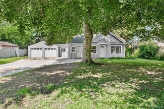 641 Gilman St in Garden City, MI - Building Photo - Building Photo