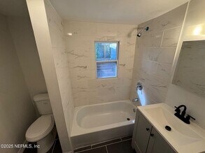 136 W 23rd St in Jacksonville, FL - Building Photo - Building Photo