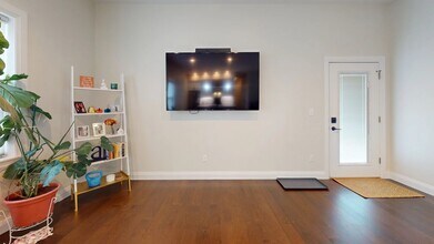 119 Barnes Ave, Unit 3 in Boston, MA - Building Photo - Building Photo