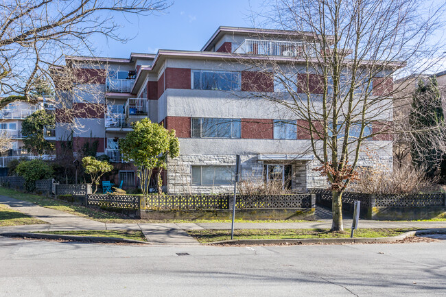 2290 Wall St in Vancouver, BC - Building Photo - Primary Photo