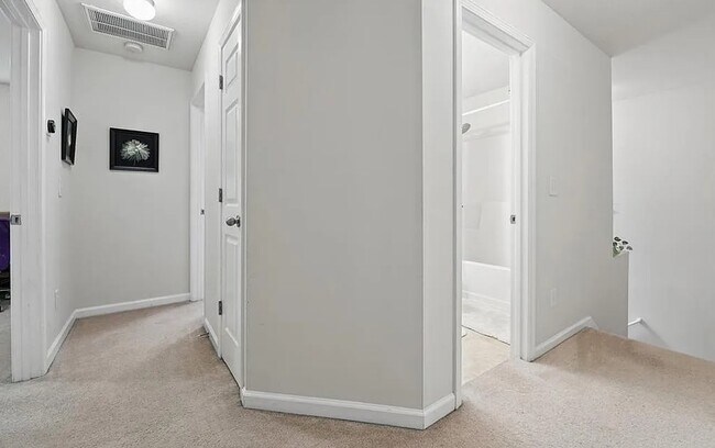 property at 2545 Gatewater Ct