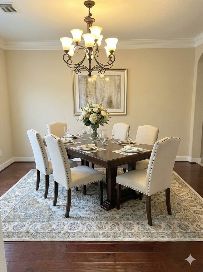 property at 7606 Westmoreland Dr