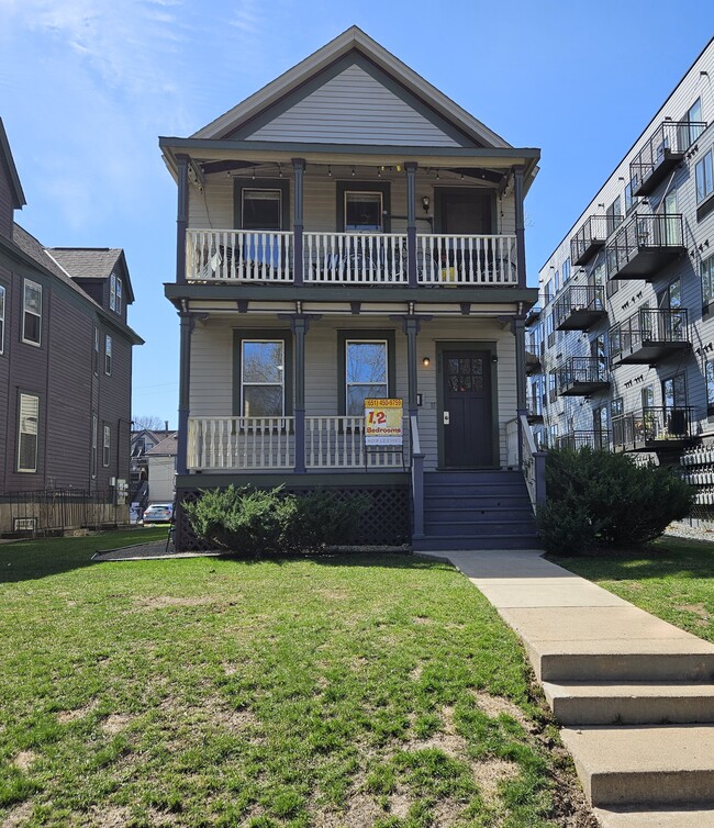 588 Selby Ave, Unit 588 Selby #2