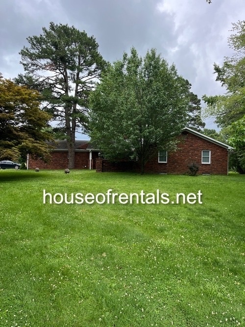 property at 176 Old Hwy 13