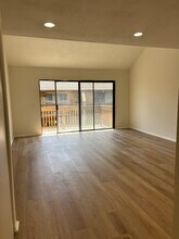 245 Orange Blossom in Irvine, CA - Building Photo - Building Photo