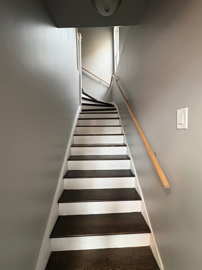 7414 S Maryland Ave, Unit 2 in Chicago, IL - Building Photo - Building Photo