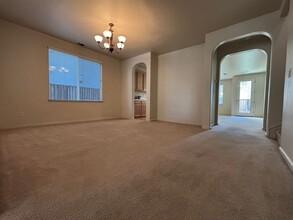6610 Yellowstone Cir in Discovery Bay, CA - Building Photo - Building Photo