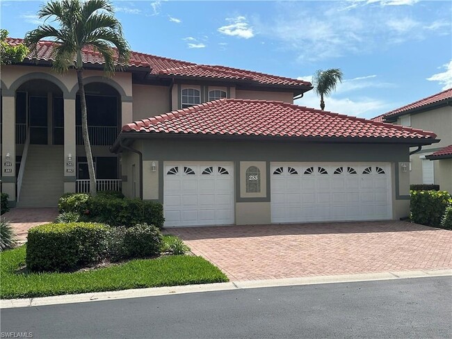 285 Waterside Cir, Unit 2-102 in Marco Island, FL - Building Photo - Building Photo