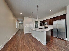 2216 Saffron Walden Dr in Plant City, FL - Building Photo - Building Photo