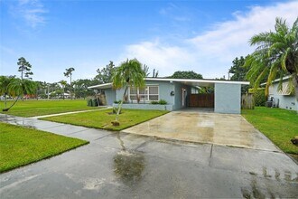 44 NW 19th St in Homestead, FL - Building Photo - Building Photo