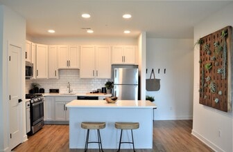 The Reserve at Ponds Edge in Salisbury, MD - Foto de edificio - Building Photo