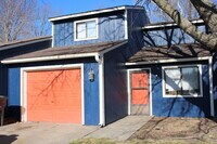 1024 Riverview Dr photo'