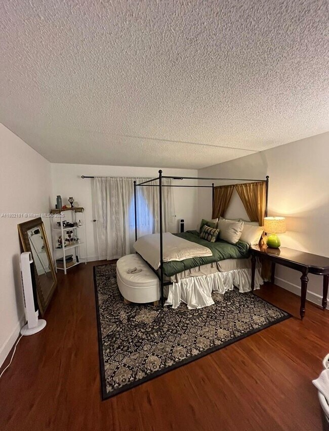 property at 158 Lakeview Dr
