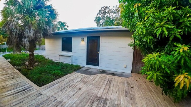 property at 5612 Harding St