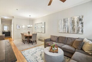 138 High St, Unit 1 in Boston, MA - Building Photo