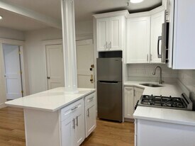 151 Park Dr in Boston, MA - Building Photo