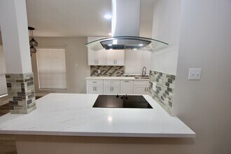 3015 Green Fields Dr in Sugar Land, TX - Building Photo - Building Photo