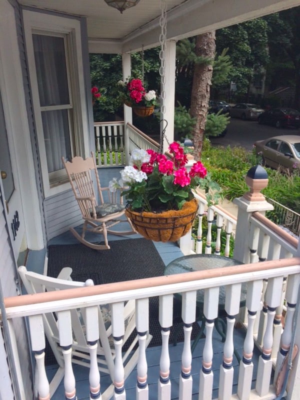 1142 W Wolfram St, Unit 2, Unit 2