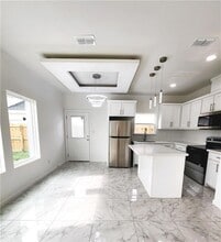 3502 S Dominique Dr, Unit 3 in Pharr, TX - Building Photo - Building Photo