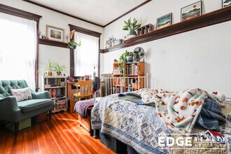 65 Oak Square Ave, Unit 2 in Boston, MA - Building Photo - Building Photo