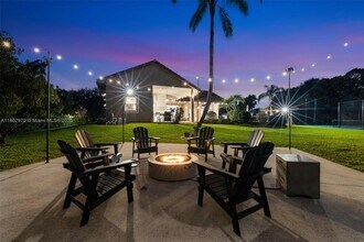 11613 NW 5th St in Plantation, FL - Building Photo - Building Photo