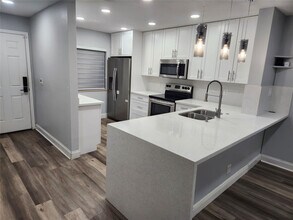 3667 Carambola Cir N in Coconut Creek, FL - Building Photo - Building Photo