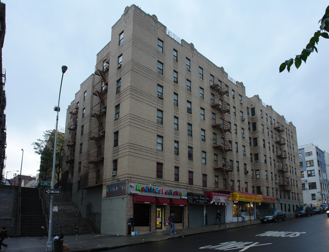 2454 Tiebout Ave in Bronx, NY - Building Photo - Building Photo