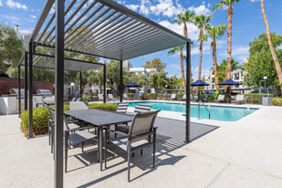 Northern in Phoenix, AZ - Building Photo