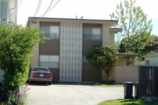 2127 Spaulding Ave in Berkeley, CA - Building Photo
