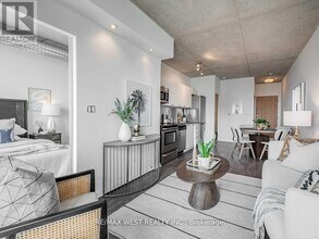 150 Sudbury St in Toronto, ON - Building Photo - Building Photo