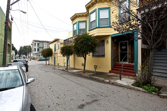 80-90 Kissling St in San Francisco, CA - Foto de edificio - Building Photo