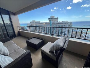 1778 Ala Moana Blvd in Honolulu, HI - Foto de edificio - Building Photo
