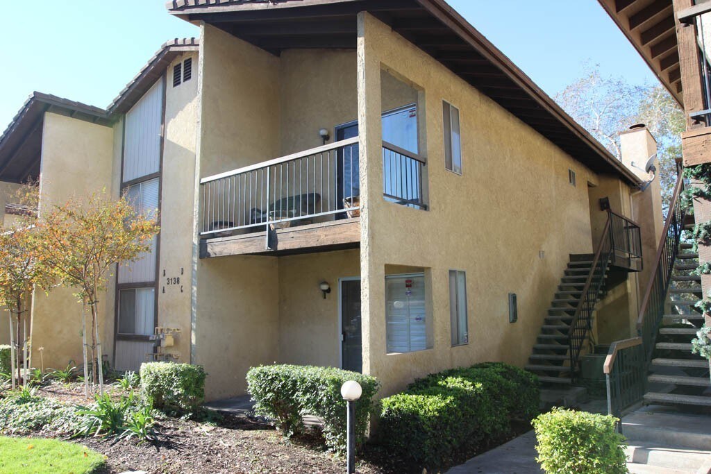 3138 Little Mountain Dr in San Bernardino, CA - Building Photo