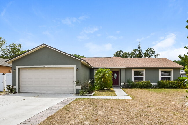 property at 12123 Woodglen Cir
