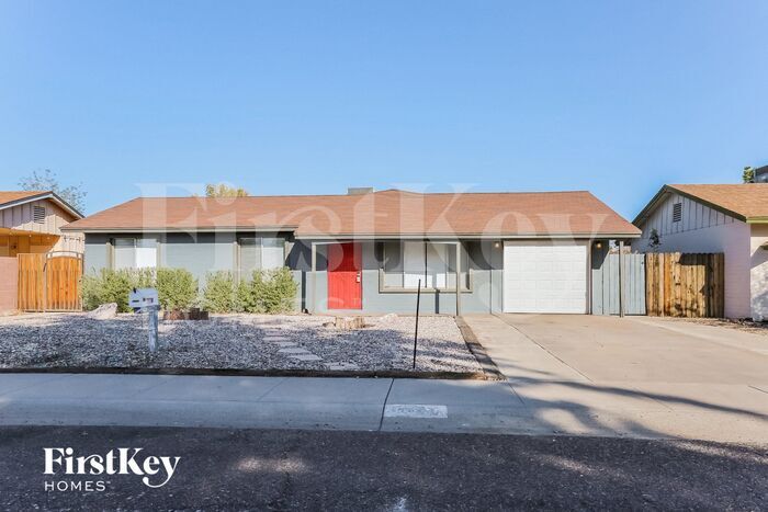 14801 N 37th Pl in Phoenix, AZ - Building Photo